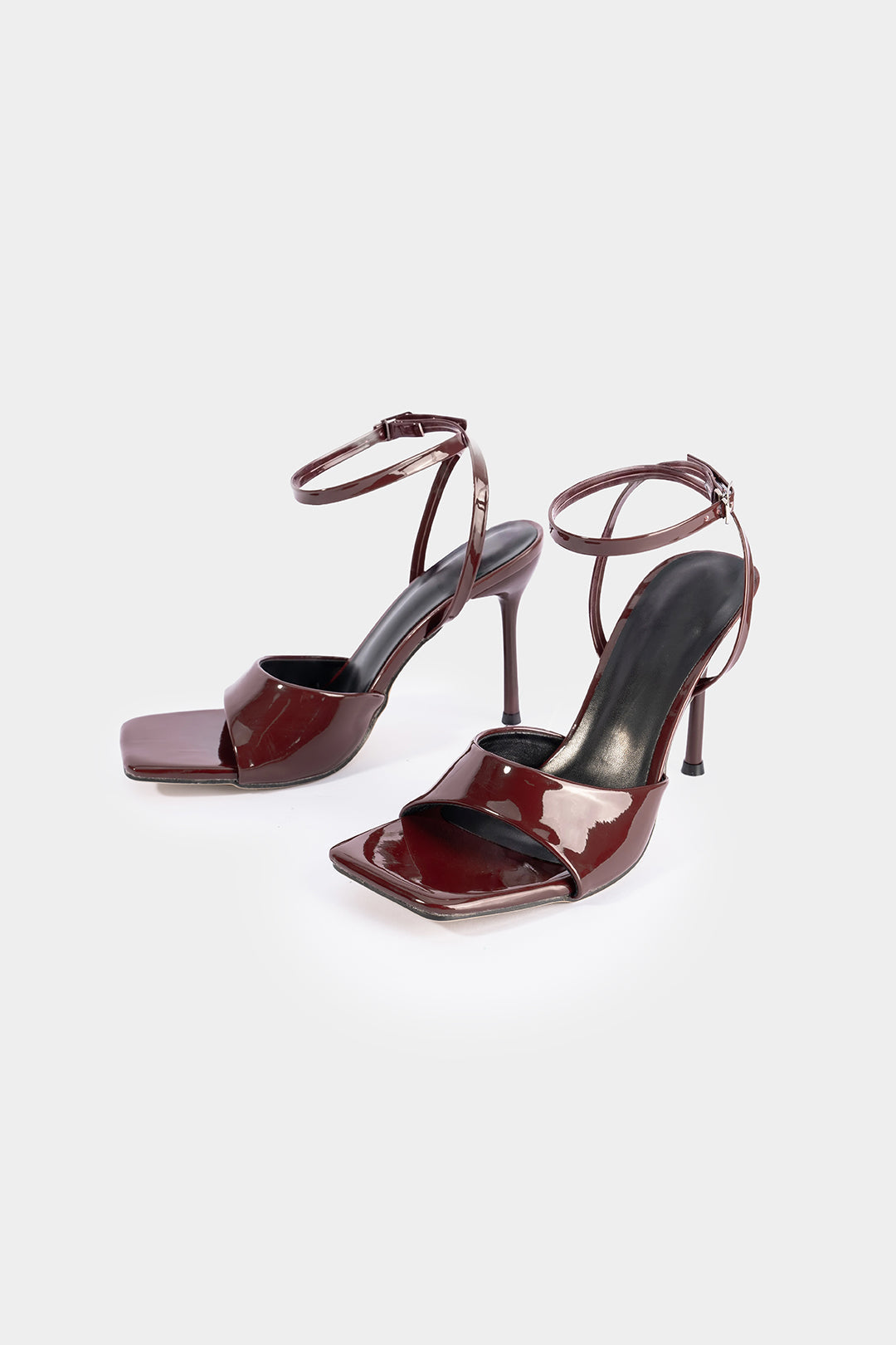 Absatzschuhe mit Karree-Zehenpartie