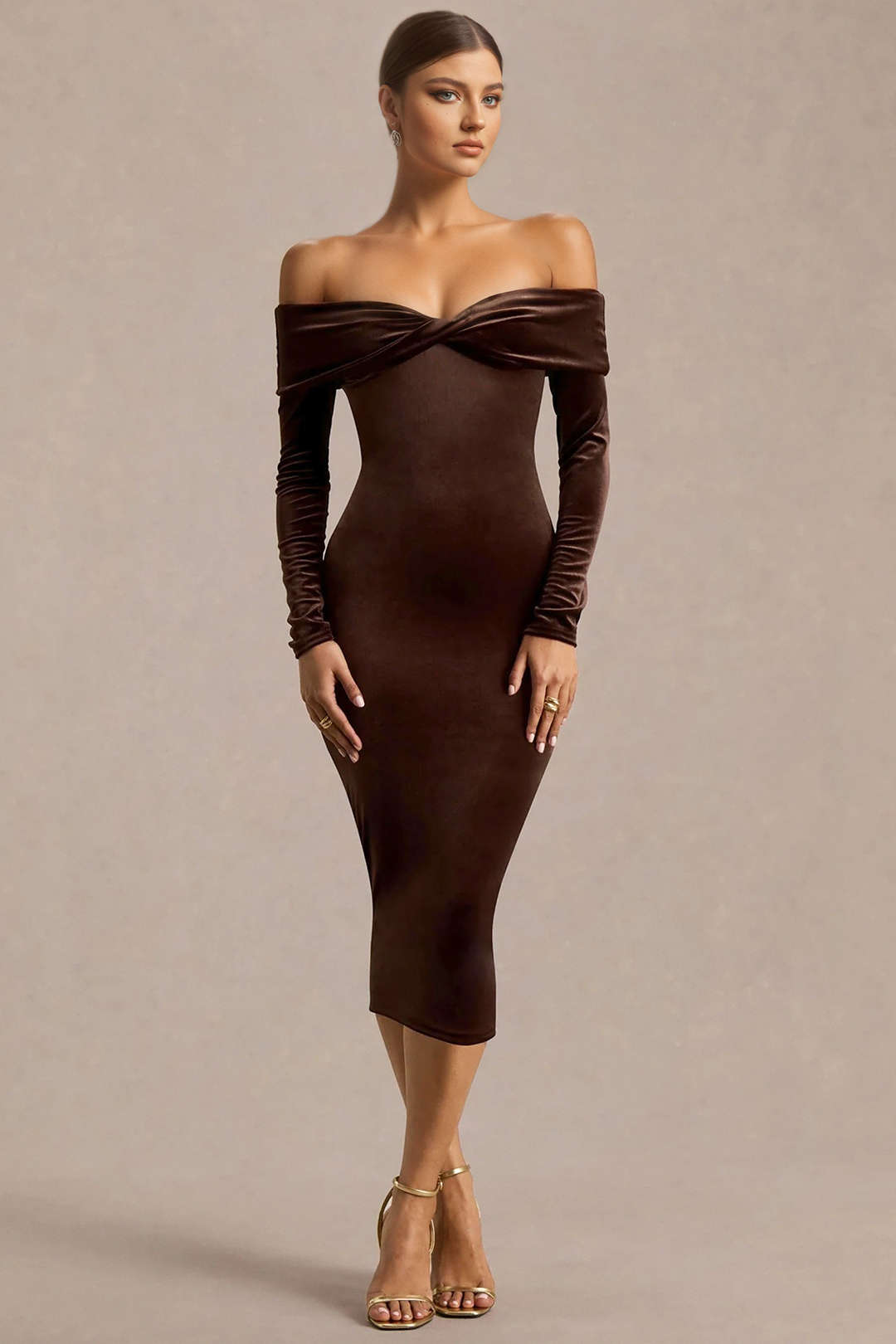 Samt-Patchwork-Off-Shoulder-Kleid mit langen Ärmeln in Midilänge