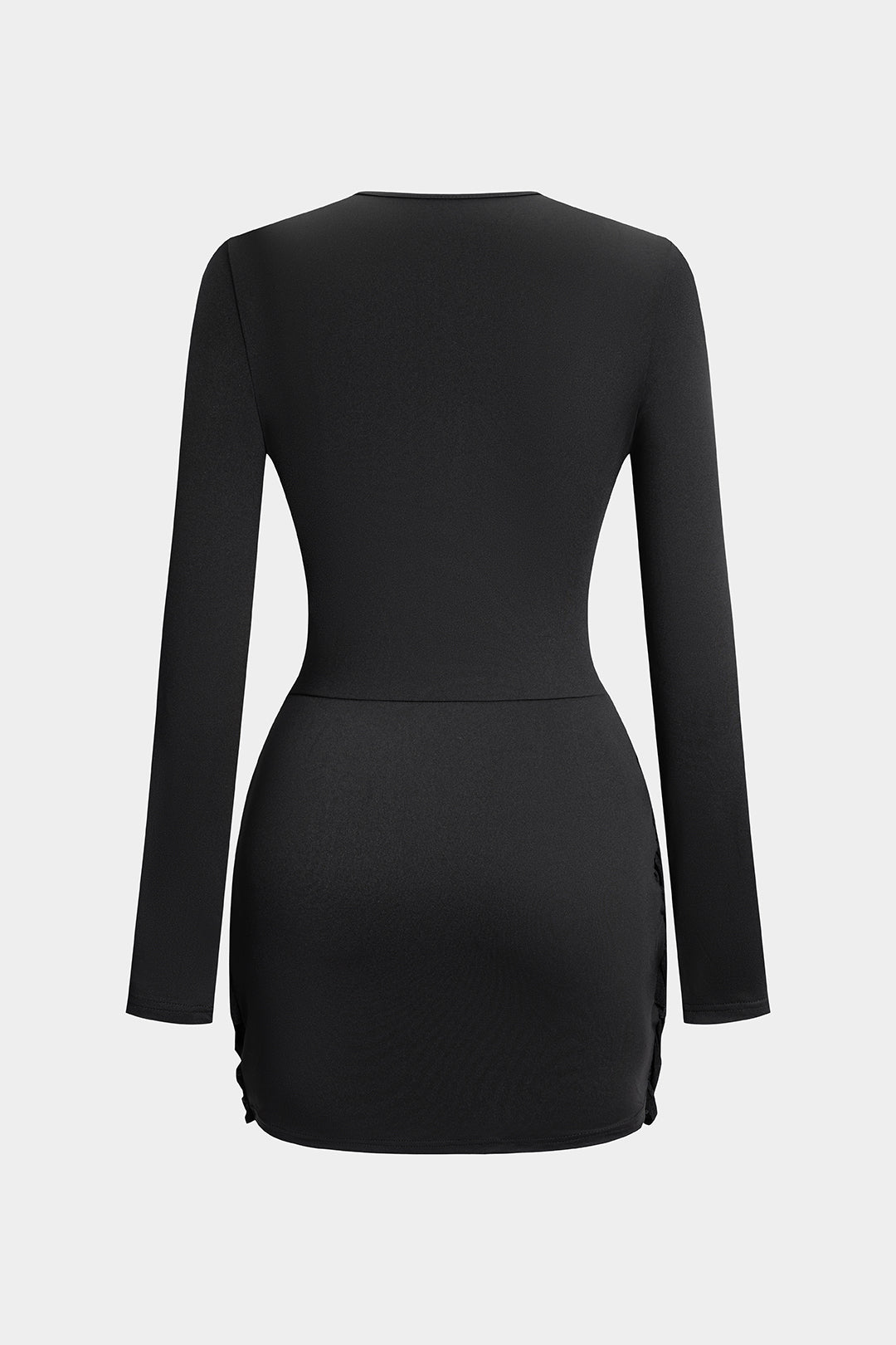 Minikleid mit langen Ärmeln und metallisch glänzenden Cut-Outs
