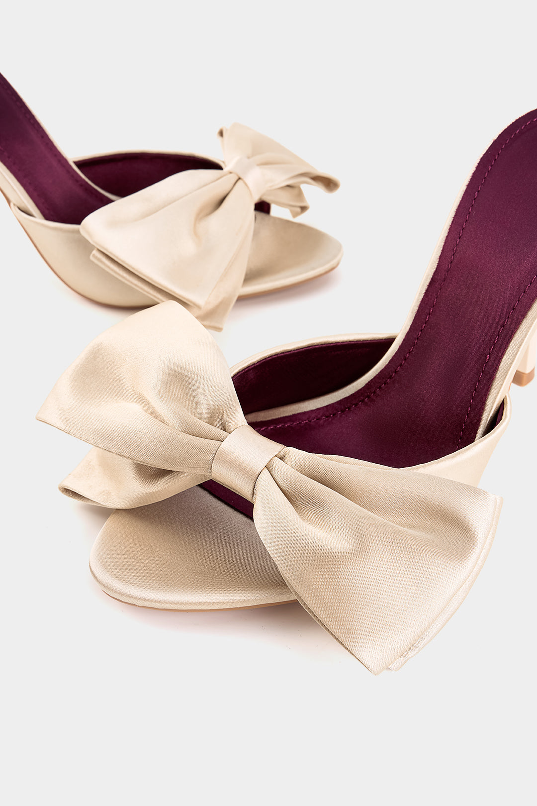 Pointed Bow Heels