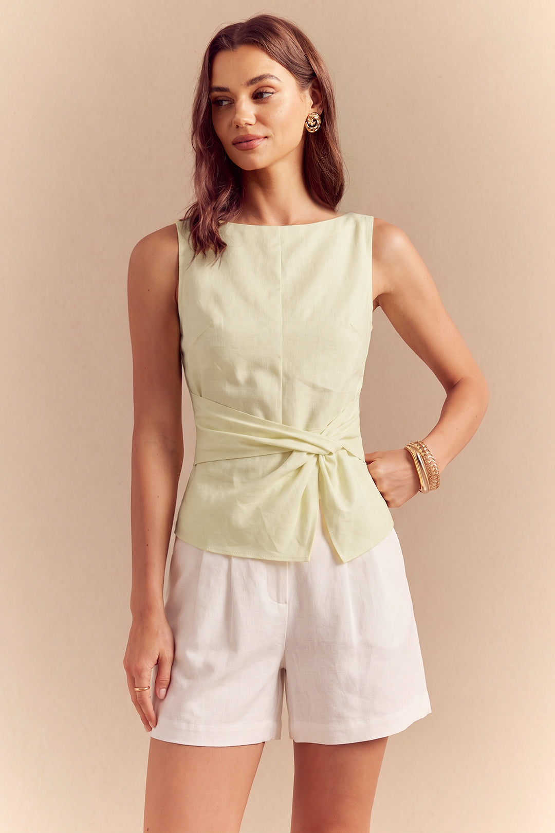 Gesmoktes Twist-Knoten-Tanktop