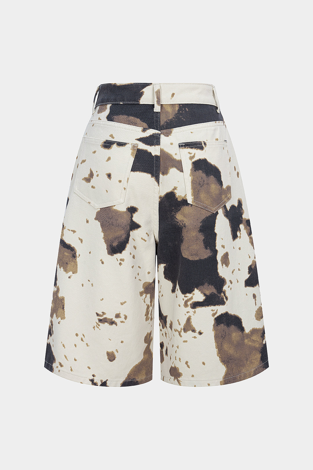 Jeans-Shorts mit Kuhmuster und hoher Taille
