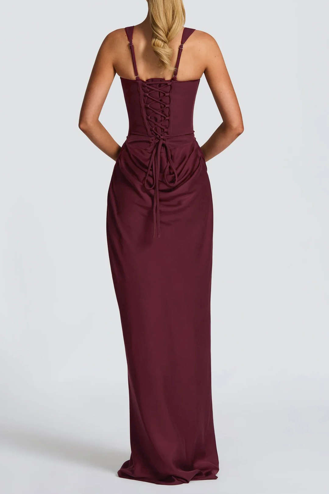Maxikleid mit Raffungen und Bindedetail am Rücken ohne Ärmel