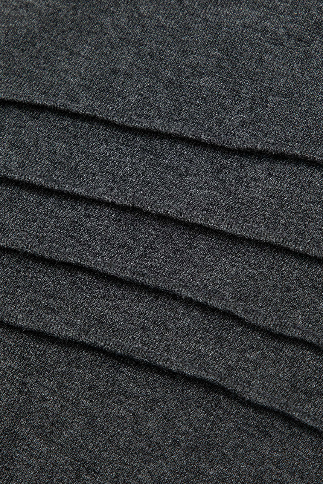 Robe longue fendue drapée à manches longues, col montant et effet portefeuille