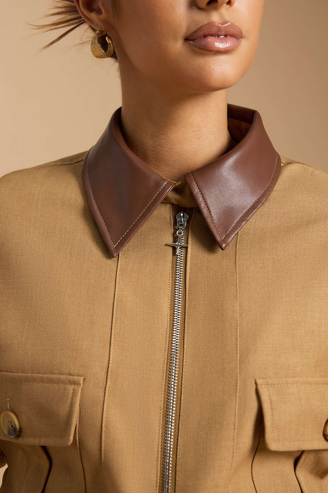 Veste avec fermeture éclair, patchwork, cordon de serrage et manches chauve-souris