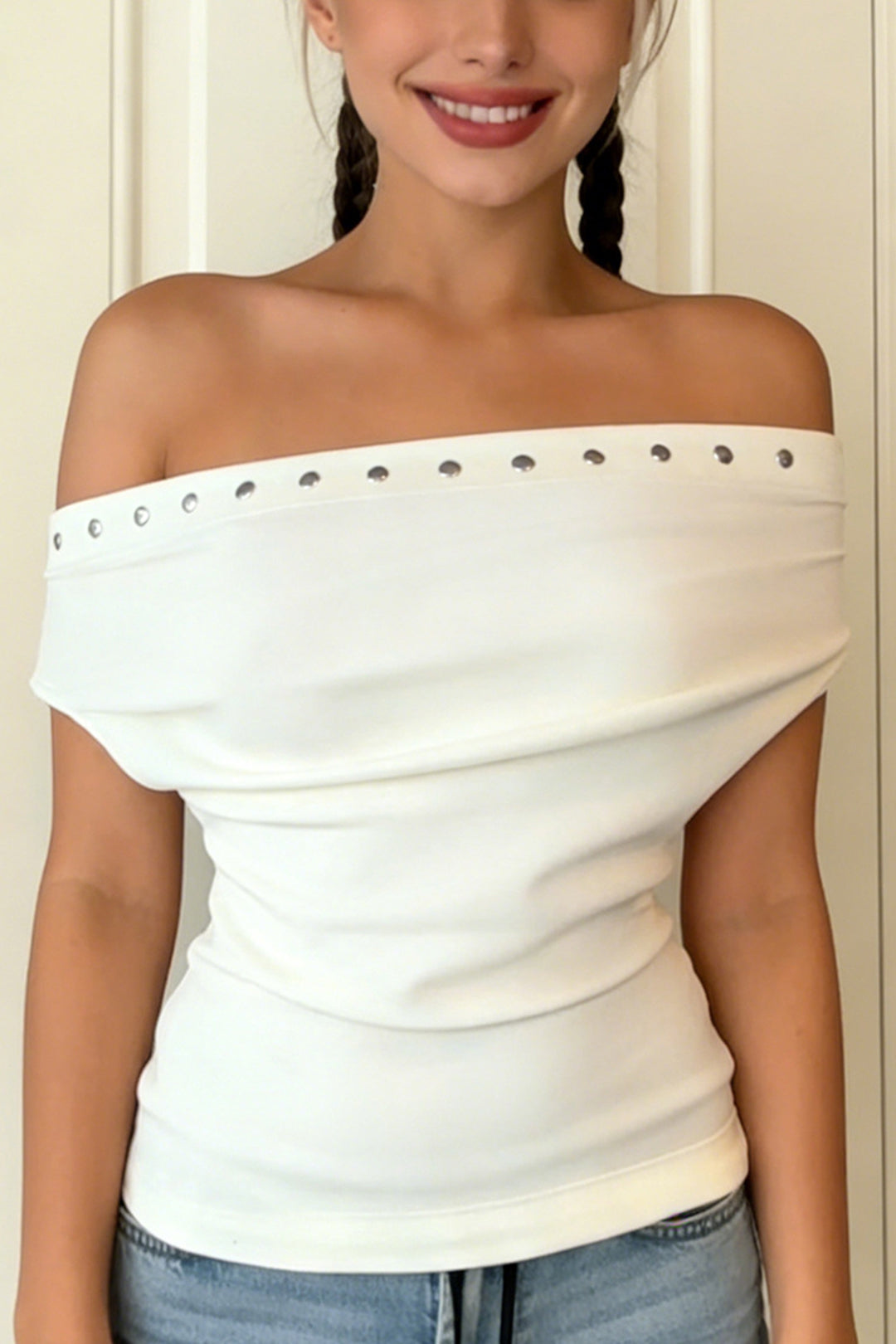 Off Shoulder Sleeveless T-Shirt