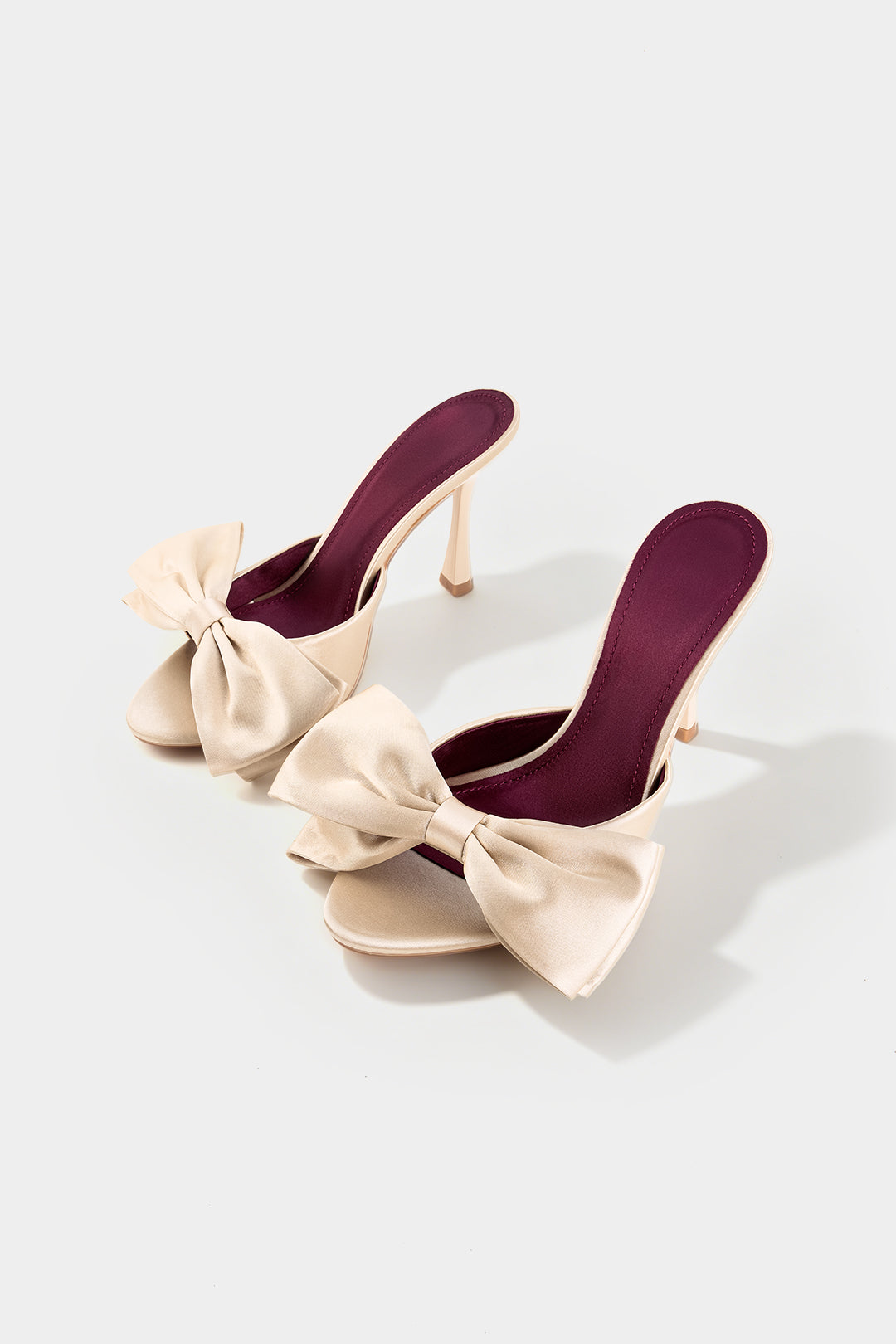 Pointed Bow Heels