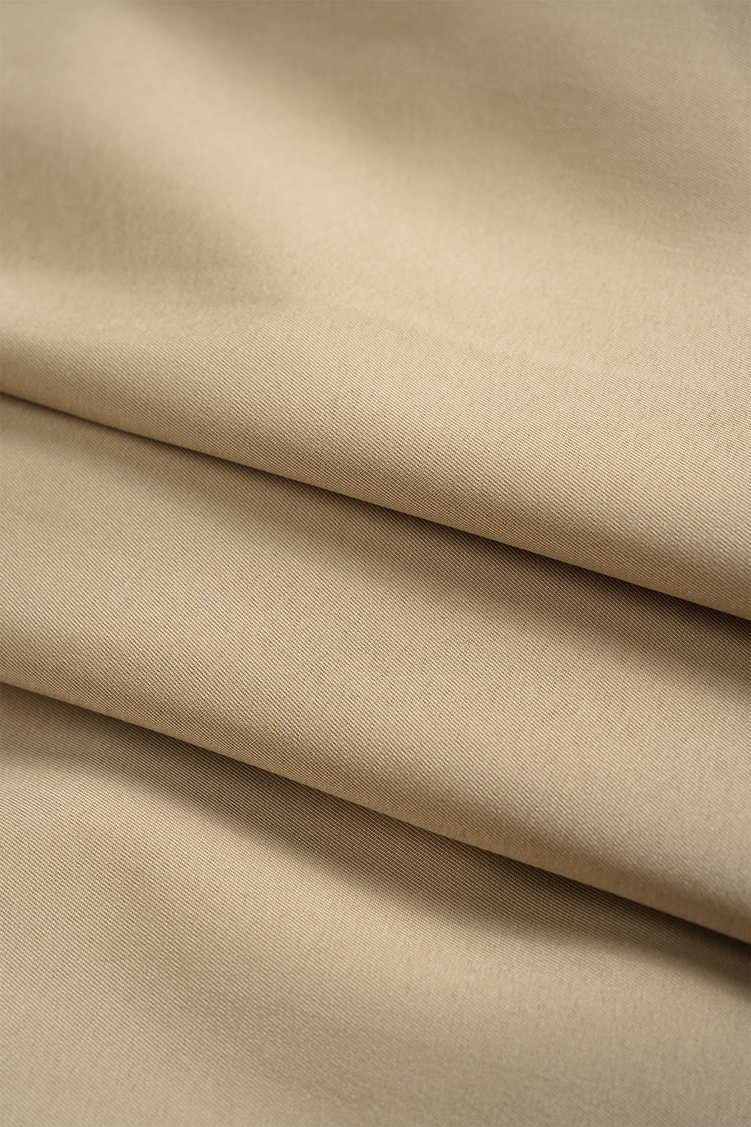 Short taille haute froncé avec fermeture éclair