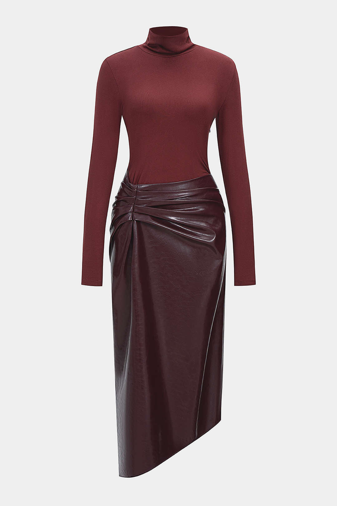 Maxikleid aus Kunstleder-Patchwork mit Stehkragen, Raffung und langen Ärmeln