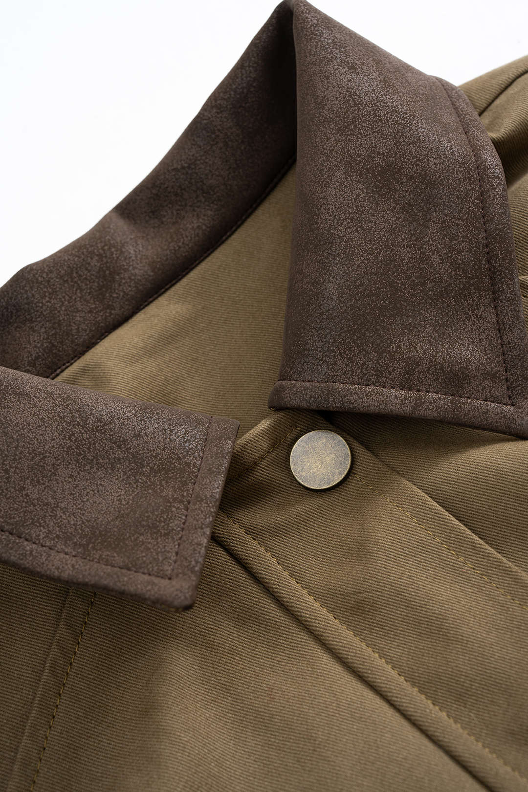 Veste en similicuir boutonnée à fronces et poches patchwork